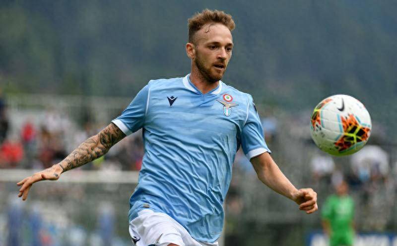 爱游戏官网-拉齐奥发布备战花絮，集结日更衣室发声，西甲任务艰巨，团队化学反应显著(拉齐奥爆冷击倒拜仁)