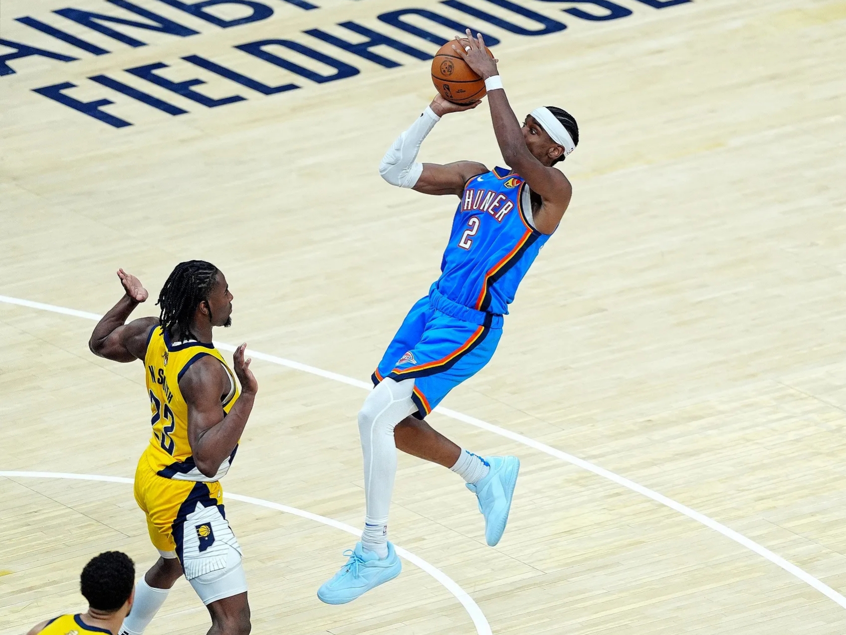 爱游戏体育-赛地聚焦:NBA季后赛清晨热度飙升,菲尼克斯太阳篮板制胜,震撼外界,身体对抗强度拉满的简单介绍